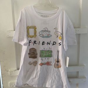 Friends t-shirt women’s medium
